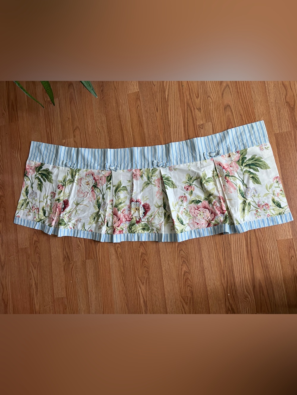 Waverly Striped Floral Valance Rod Pocket